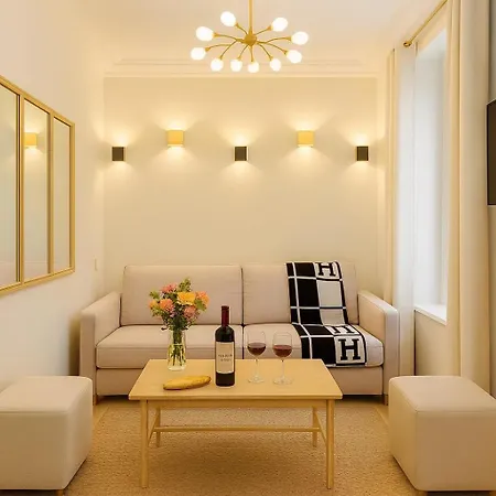 Apartment 124a Le Marais - Richard Lenoir Working & Living Paris