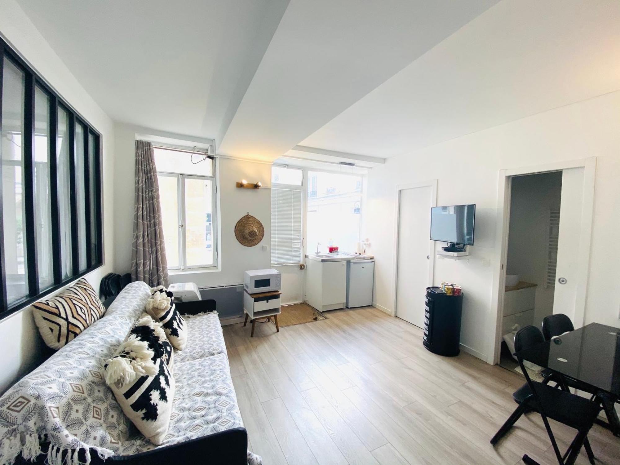 124a Le Marais - Richard Lenoir Working & Living Parigi